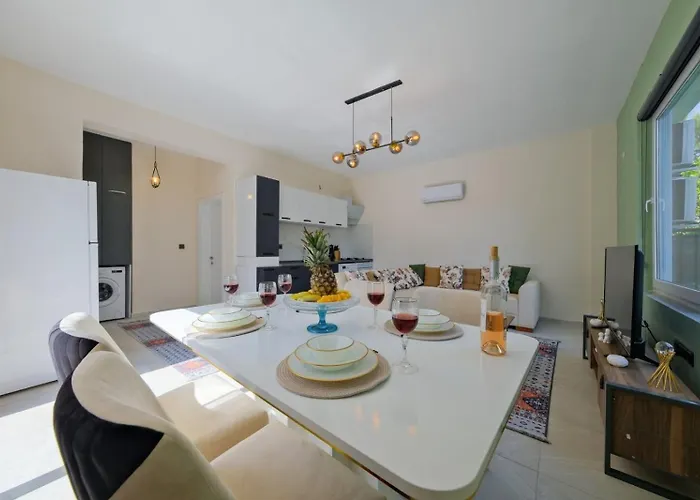 2 Bedroom With Private Pool Vilă