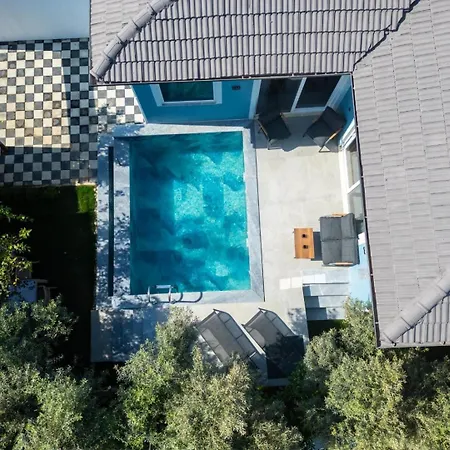 Willa 2 Bedroom With Private Pool